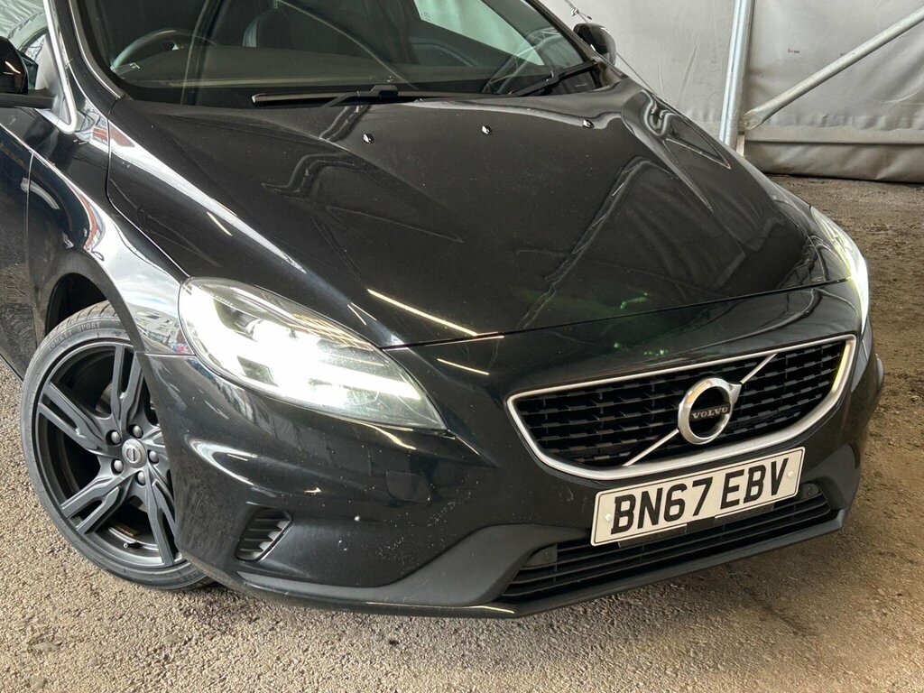 Volvo V40 2.0 D4 R-design Nav Plus Euro 6 Ss Black #2