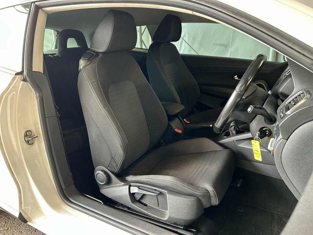 Volkswagen Scirocco Tsi Dsg 3-Door Red #13