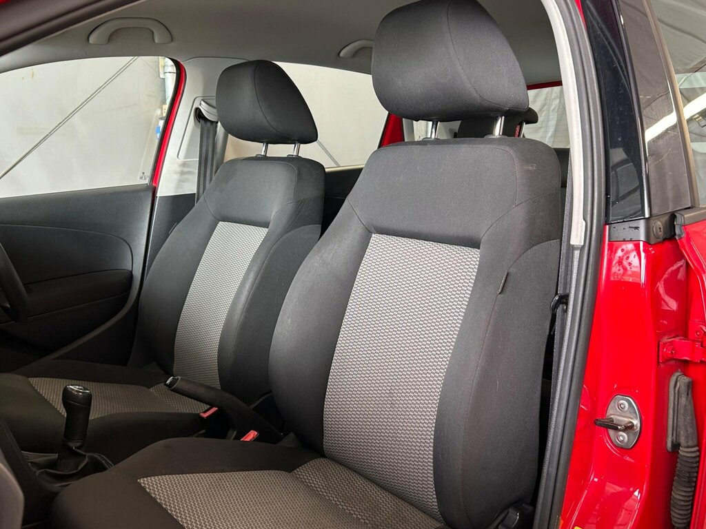 Volkswagen Polo 2010 1.4 Gti Dsg 177 Bhp White #23