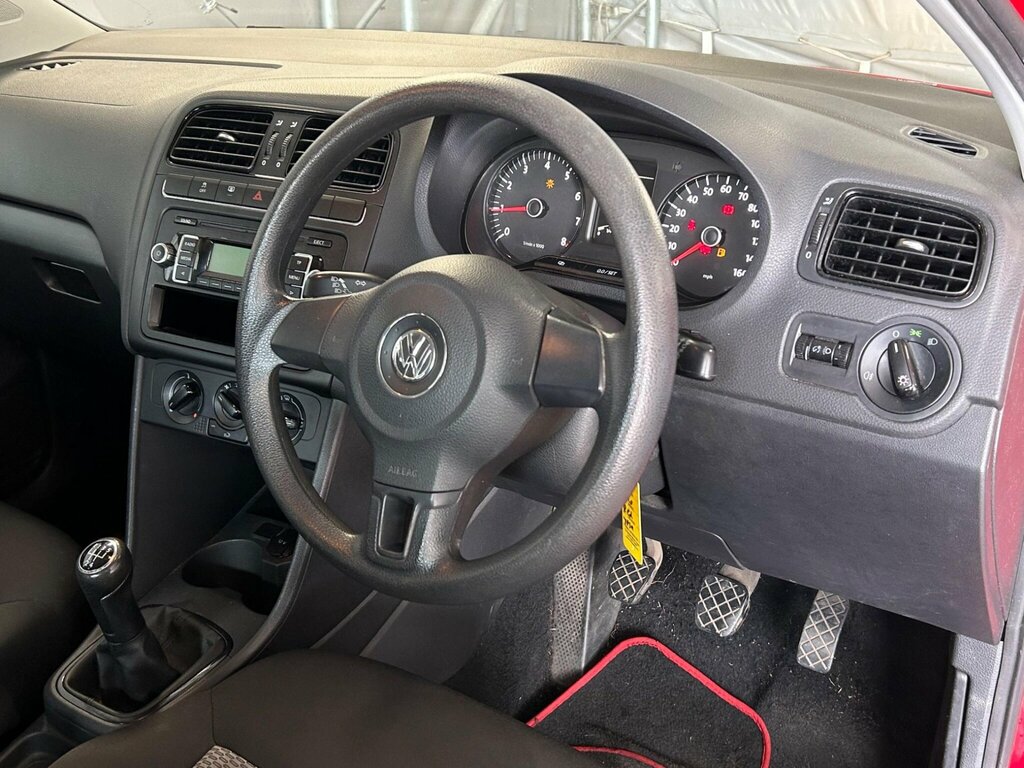 Volkswagen Polo 2010 1.4 Gti Dsg 177 Bhp White #11