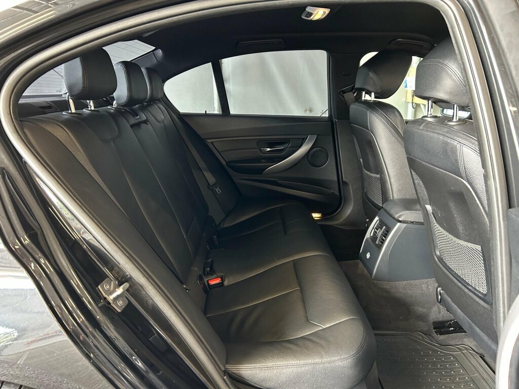 BMW 3 Series  Blue #15