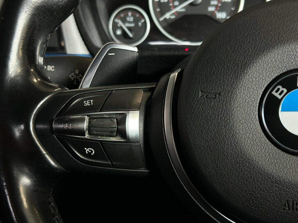 BMW 3 Series  Blue #31