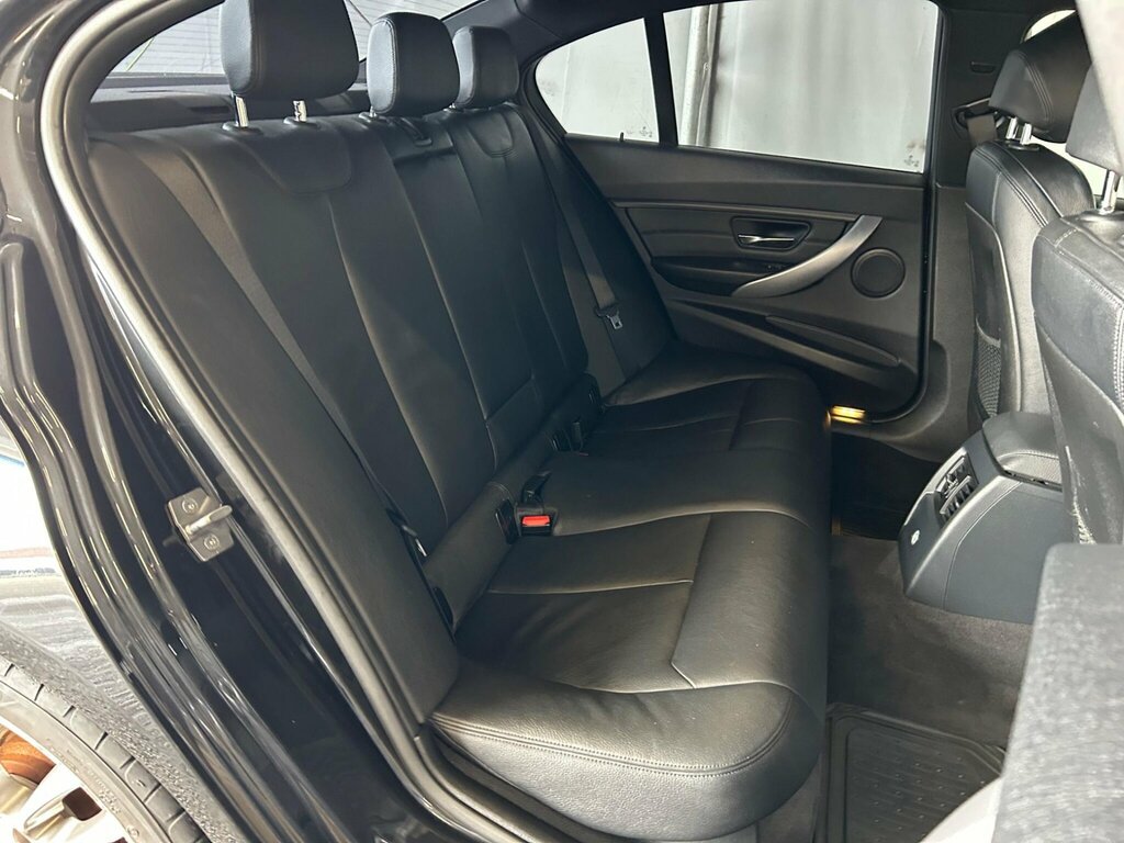 BMW 3 Series  Blue #16