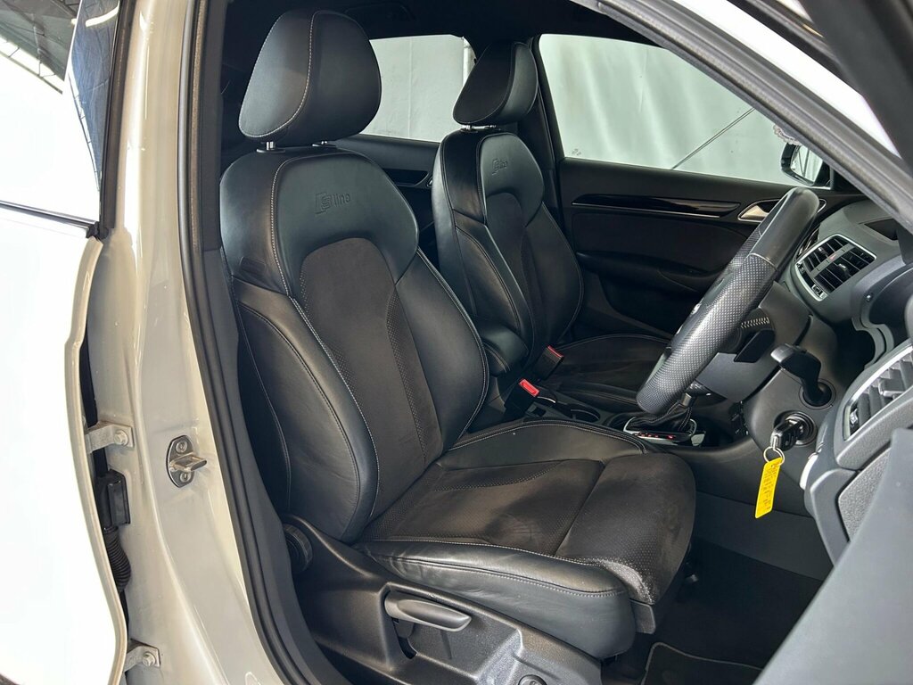 Audi Q3 S Line Edition Green #13