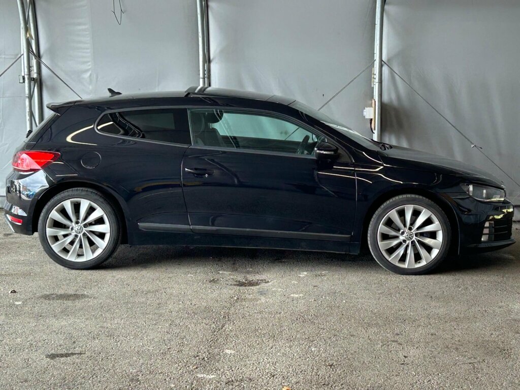 Volkswagen Scirocco Scirocco Gt Bluemotion Technology Tddi Silver #9