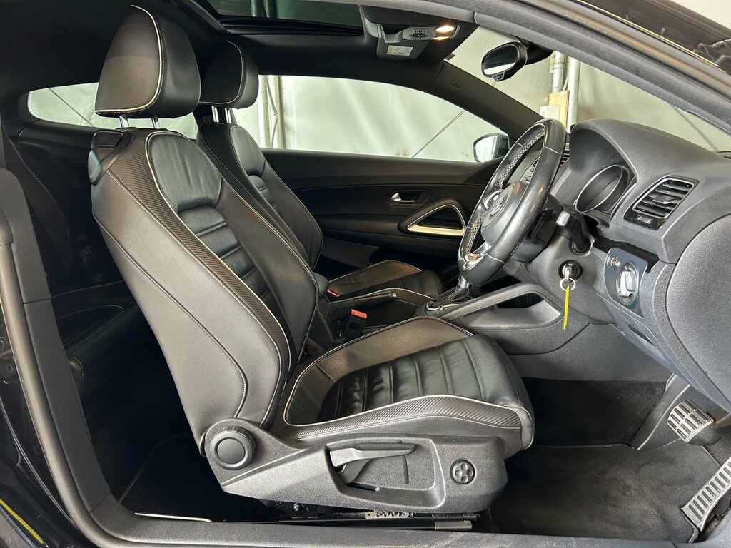 Volkswagen Scirocco Scirocco Gt Bluemotion Technology Tddi Silver #12