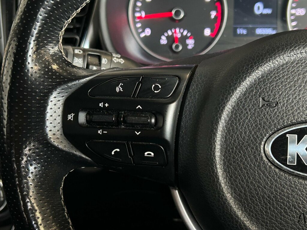 Kia RIO 1.25 2 Black #30