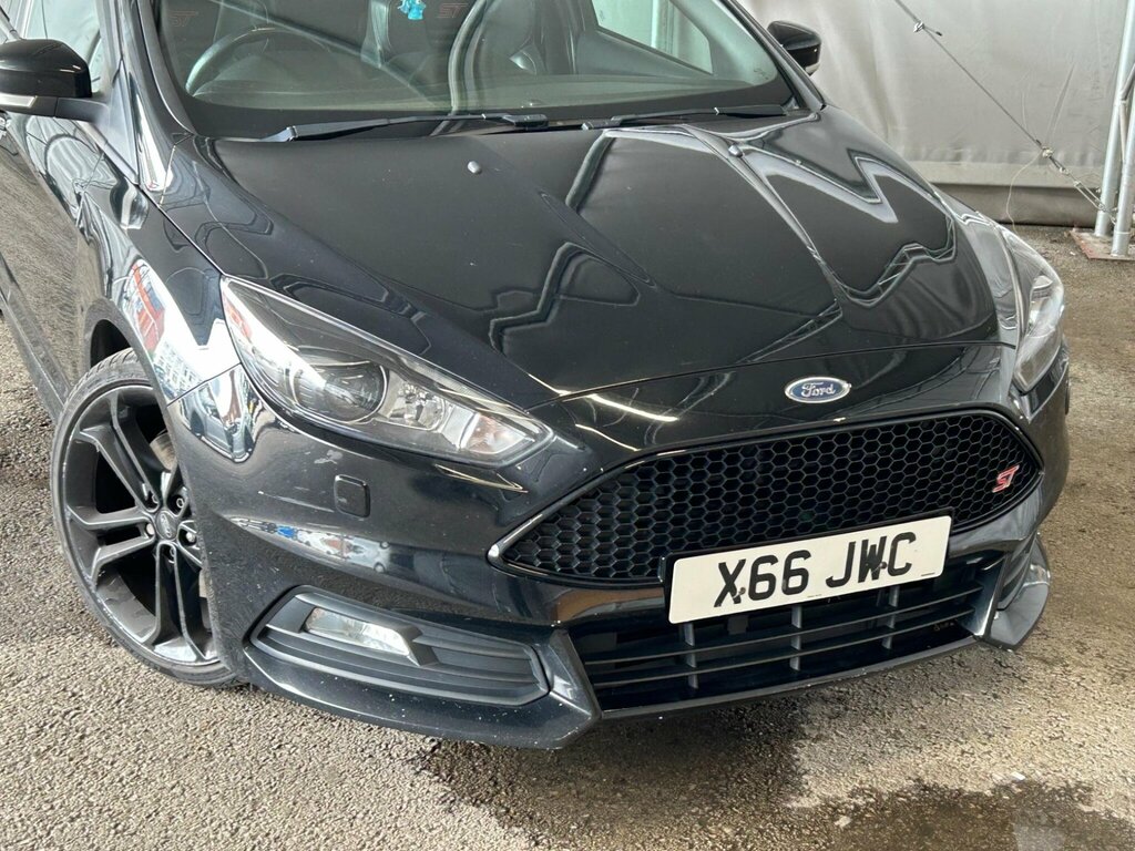 Ford Focus 2.0 Tdci St-3 Euro 6 Ss X66JWC Black #2