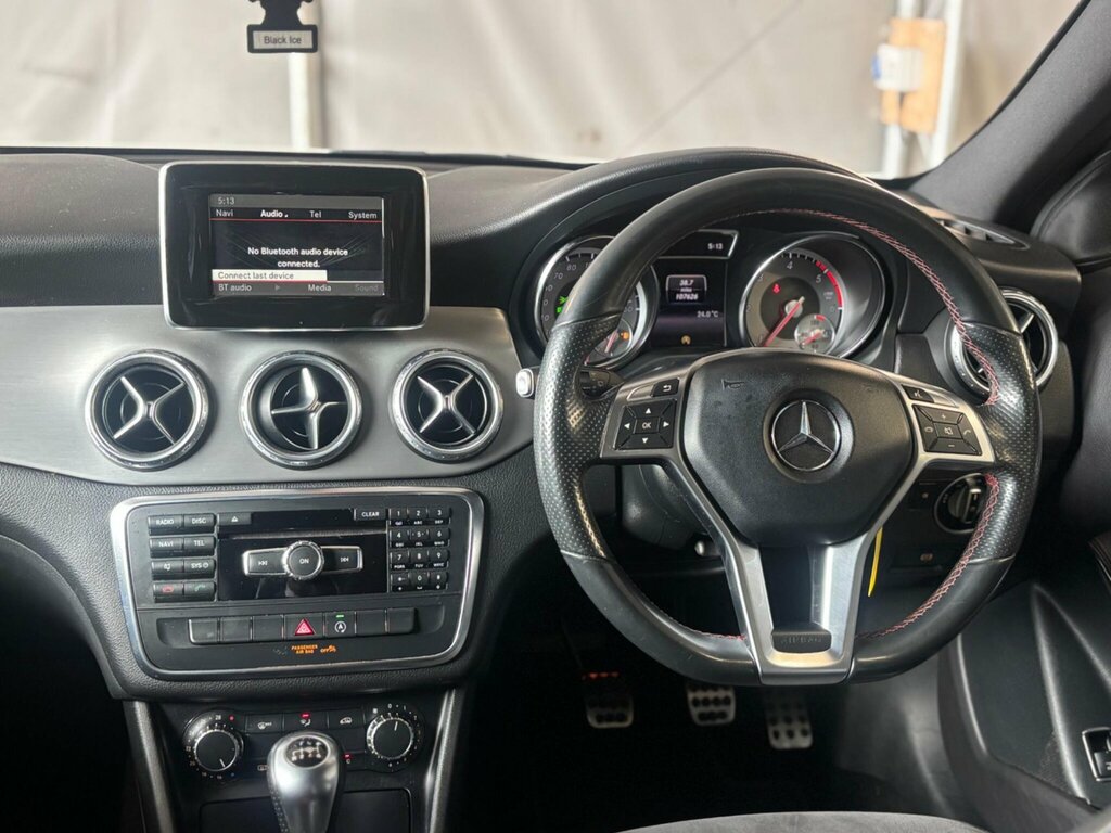 Mercedes-Benz GLA Class Amg Line Red #27