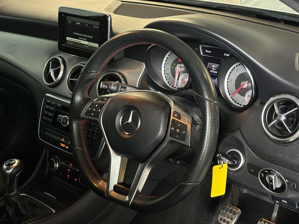 Mercedes-Benz GLA Class Amg Line Red #11
