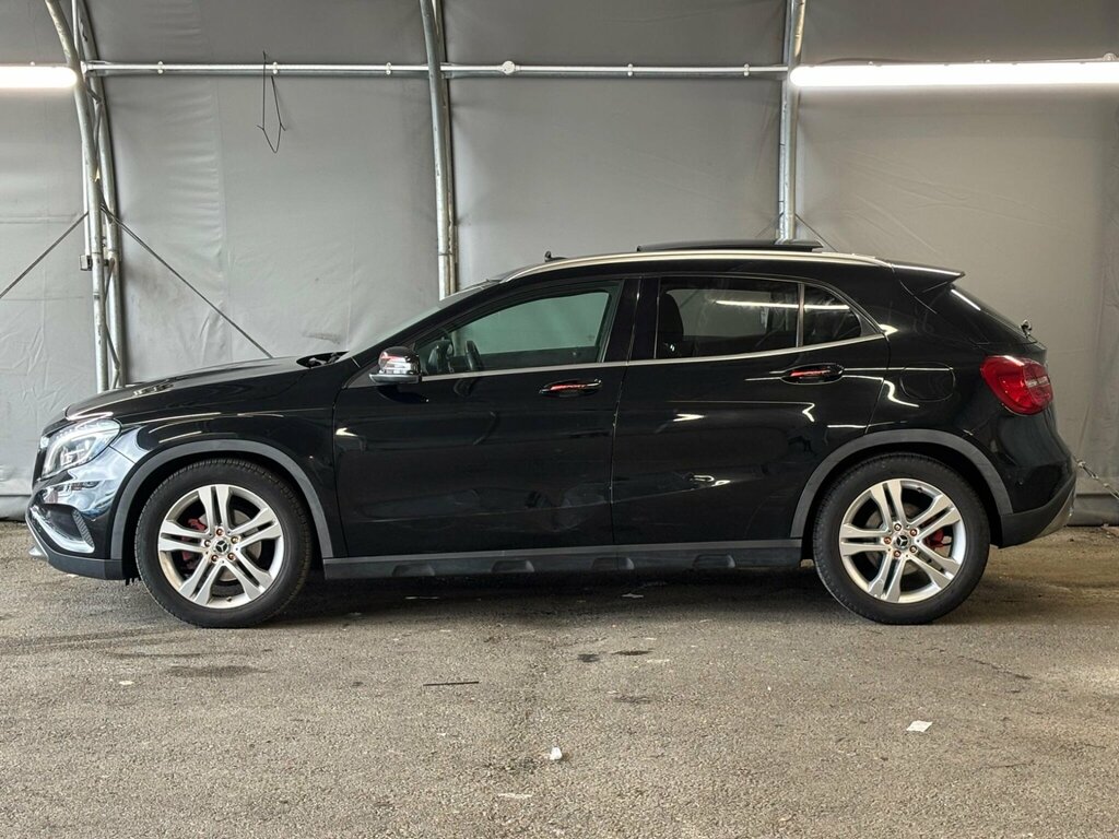 Mercedes-Benz GLA Class Gla200 Cdi Amg Line White #10