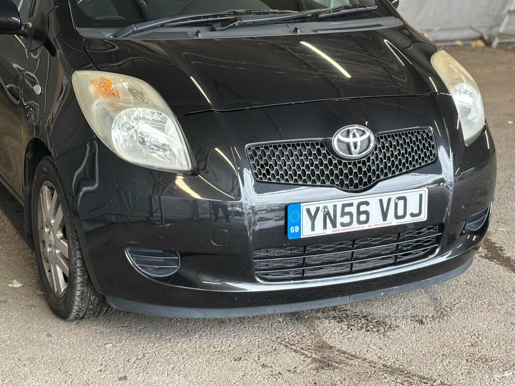 Toyota Yaris 1.3 T3 Multimode Black #2