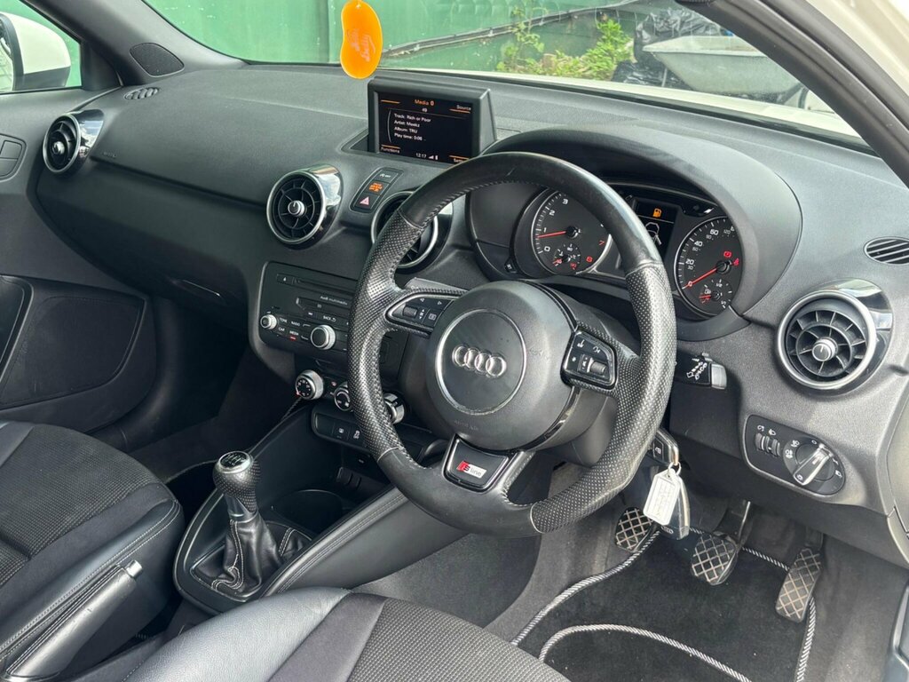 Audi A1 1.6 Tdi Se Zero Tax 74.3 Mpg Air Con 1 White #12