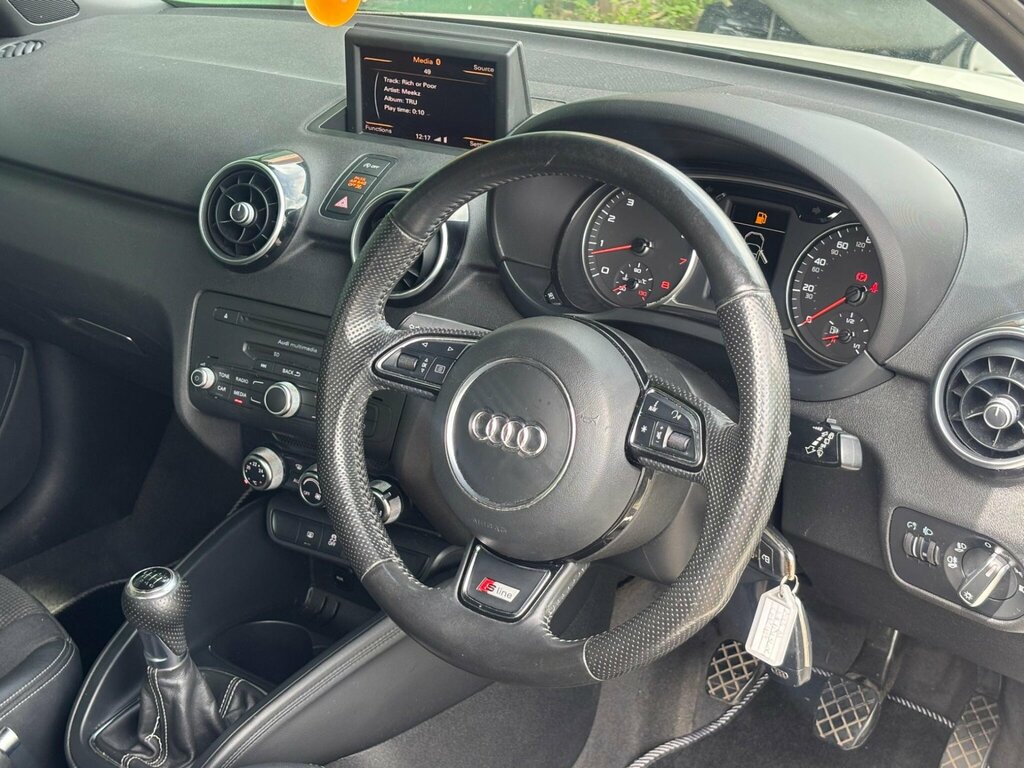 Audi A1 1.6 Tdi Se Zero Tax 74.3 Mpg Air Con 1 White #33