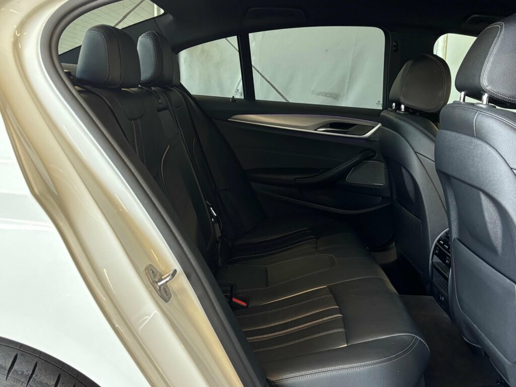 BMW 5 Series 3.0 540I Xdrive Black #24