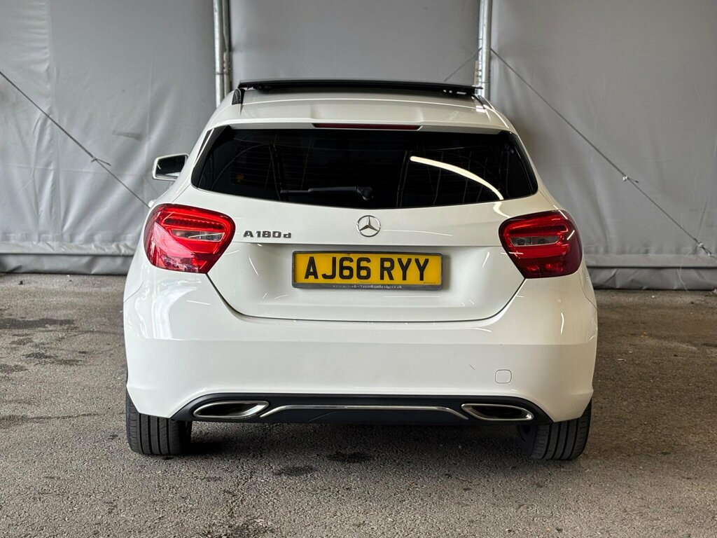 Mercedes-Benz A Class 1.5 A180d Sport 7G-dct Euro 6 Ss White #5