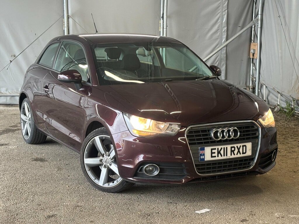 Audi A1 Hatchback 1.4 Red #1
