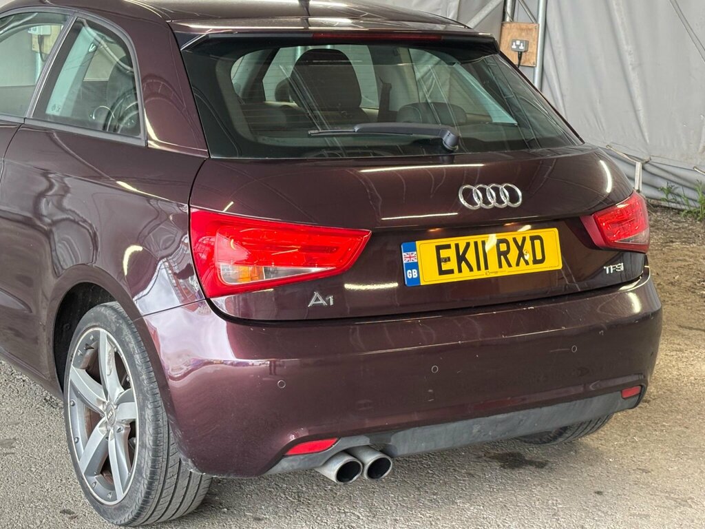 Audi A1 Hatchback 1.4 Red #17