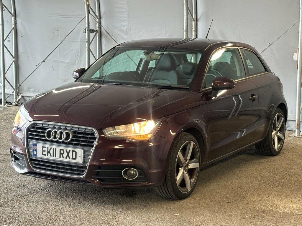 Audi A1 Hatchback 1.4 Red #2