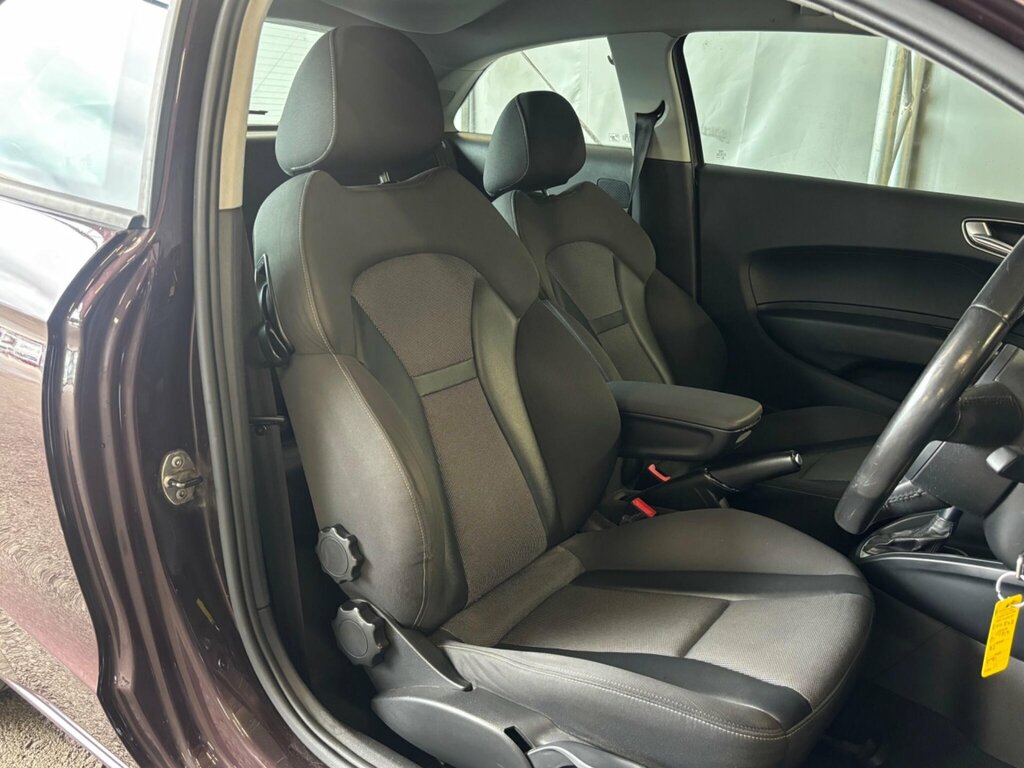 Audi A1 Hatchback 1.4 Red #14