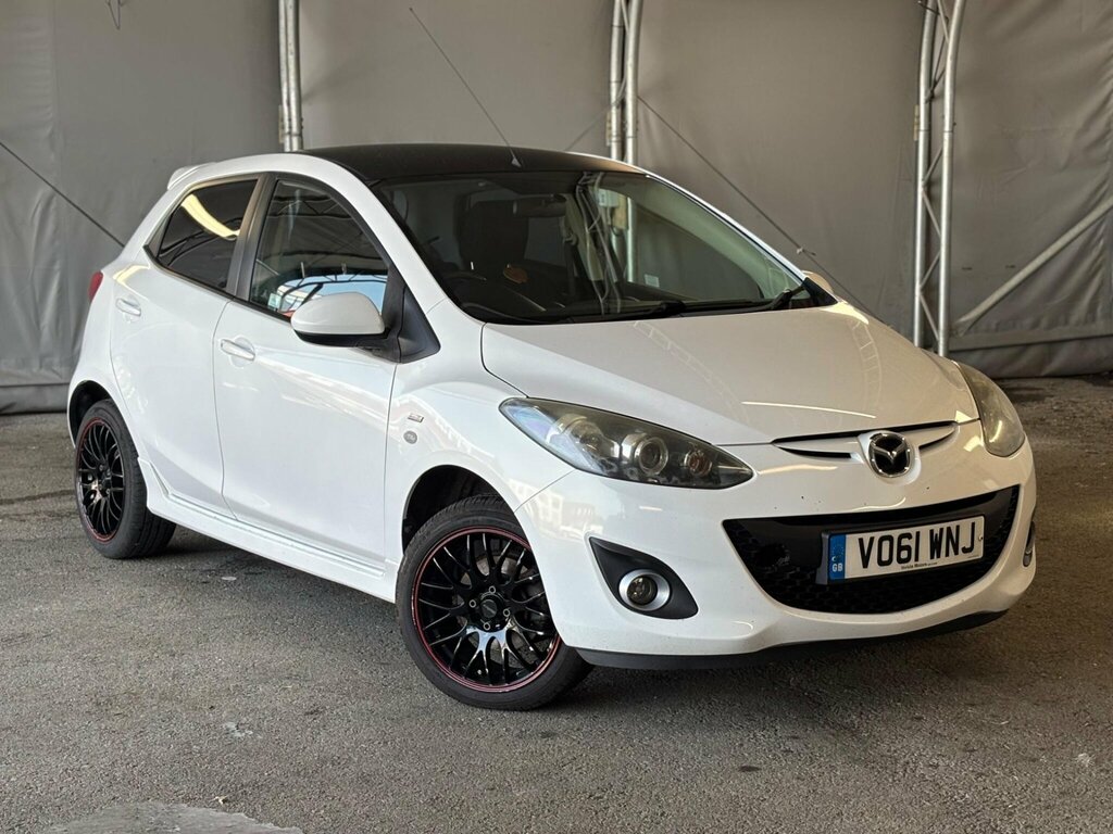 Mazda 2 1.3 Black Euro 5 White