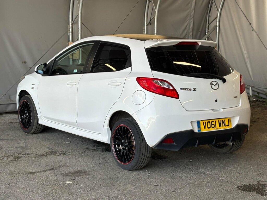 Mazda 2 1.3 Black Euro 5 White #5