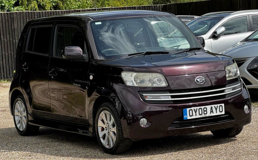 Daihatsu Materia 1.5 5dr Silver #11