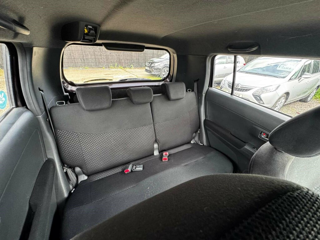 Daihatsu Materia 1.5 5dr Silver #34
