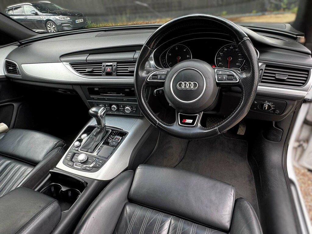 Audi A6 2014 2.0 Tdi Ultra S Line 188 Bhp Black #28