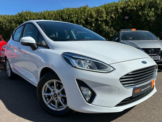 Ford Fiesta 2018 1.1 Zetec Ds68auo DS68AUO White #3