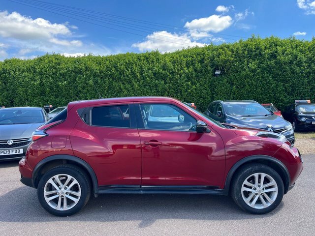 Nissan Juke 2018 1.2 Dig-t Bose Personal Edition Suv Petro BK68VFU Red #2