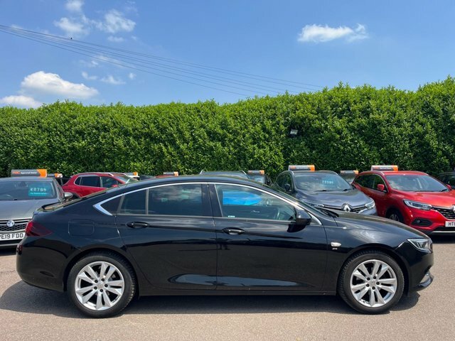 Vauxhall Insignia 2017 1.5I Turbo Sri Nav Grand Sport Man Black #2