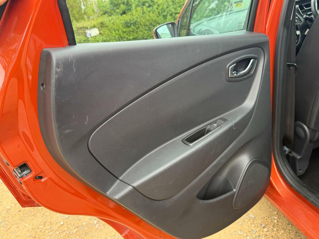 Renault Captur Hatchback Brown #36