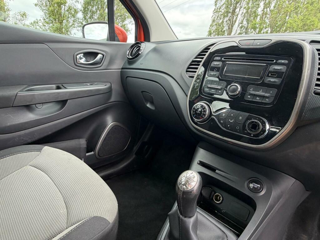 Renault Captur Hatchback Brown #13