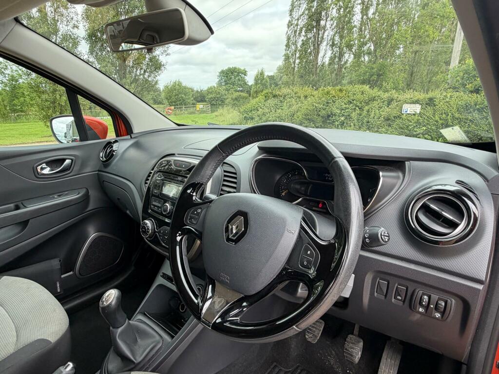 Renault Captur Hatchback Brown #12