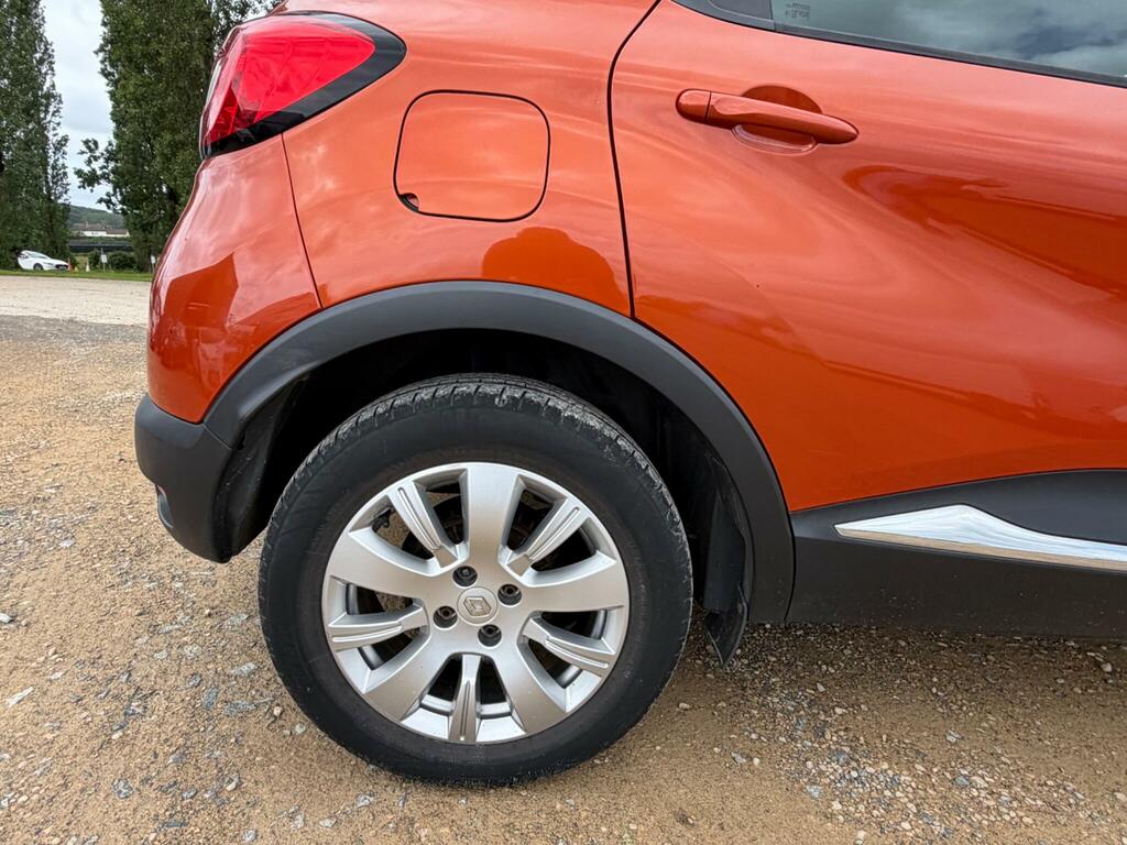 Renault Captur Hatchback Brown #21