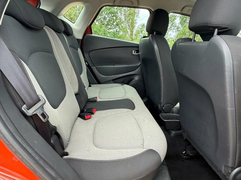 Renault Captur Hatchback Brown #18