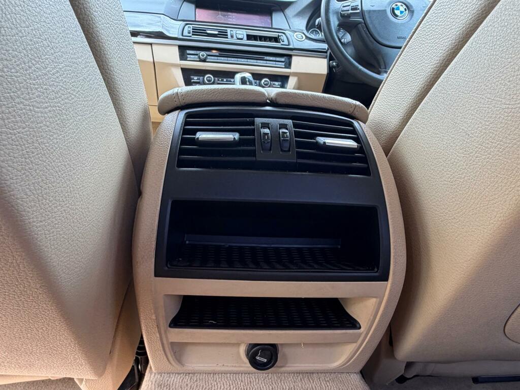 BMW 5 Series 2L Se Blue #43