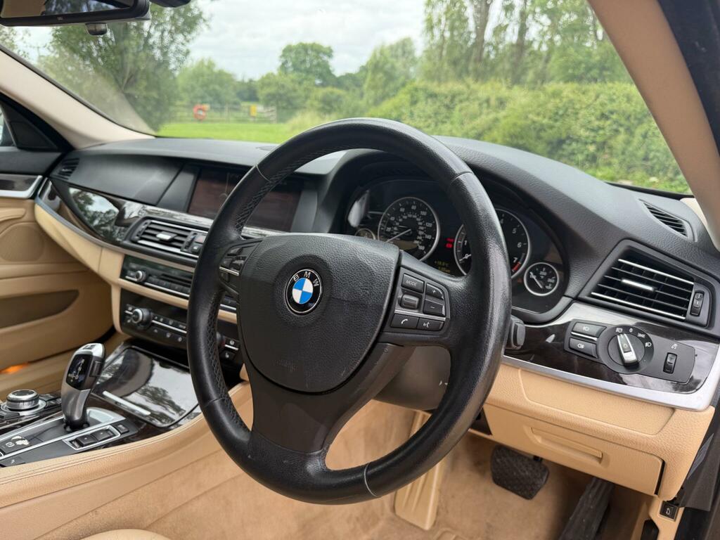 BMW 5 Series 2L Se Blue #14