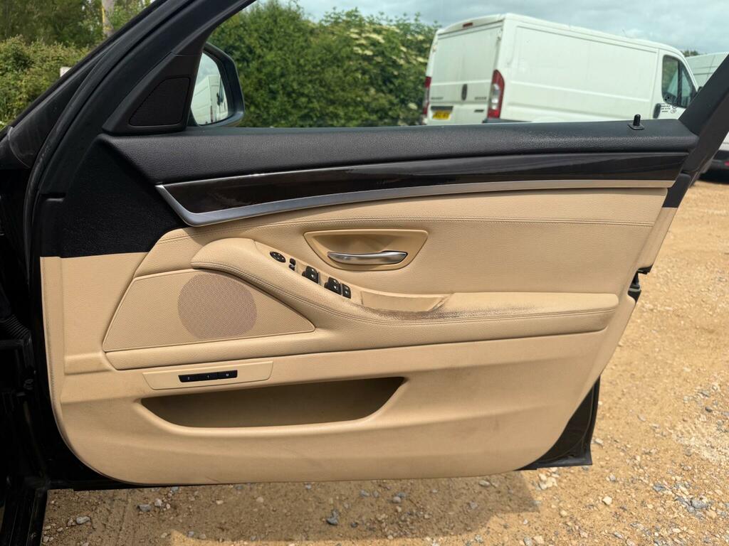 BMW 5 Series 2L Se Blue #20