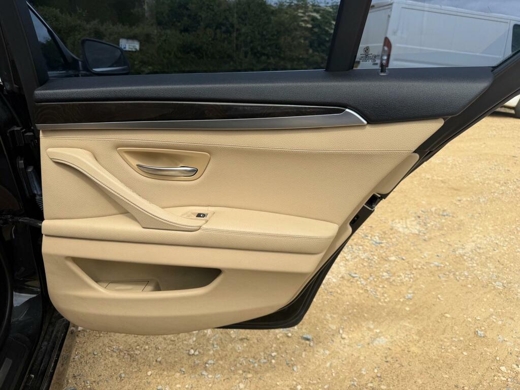 BMW 5 Series 2L Se Blue #24