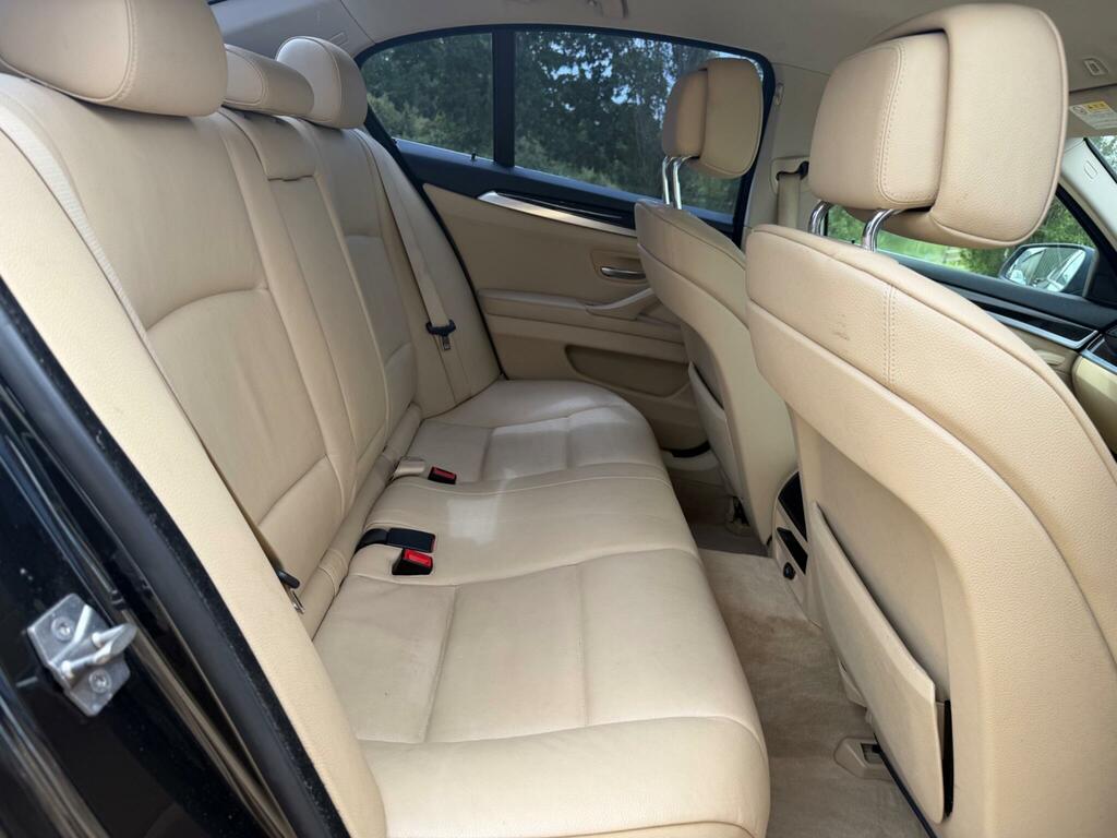 BMW 5 Series 2L Se Blue #22
