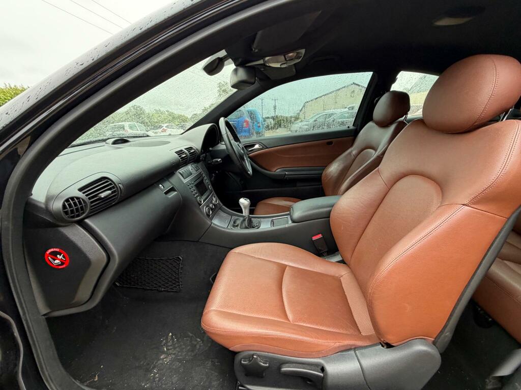 Mercedes-Benz CLC Class Class Black #16