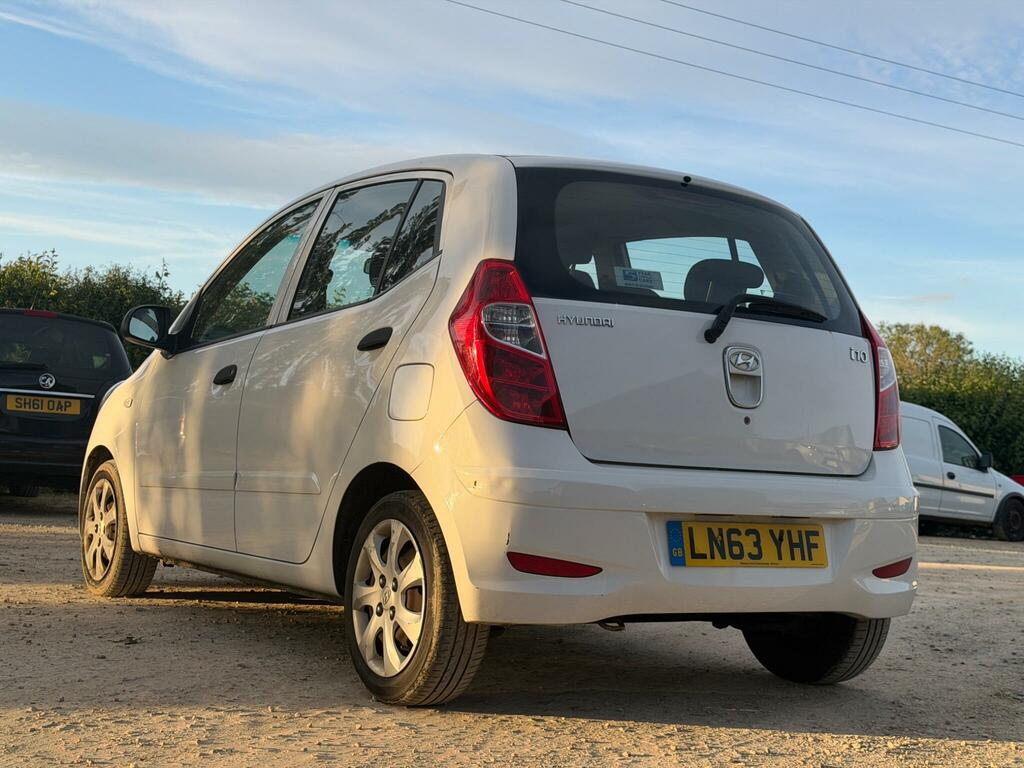 Hyundai I10 Hatchback 1.2 Active 201363 Silver #29