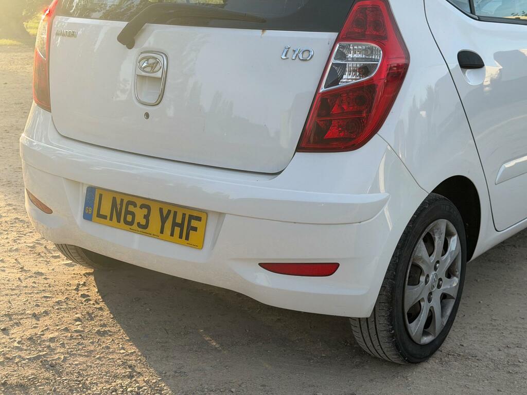 Hyundai I10 Hatchback 1.2 Active 201363 Silver #26