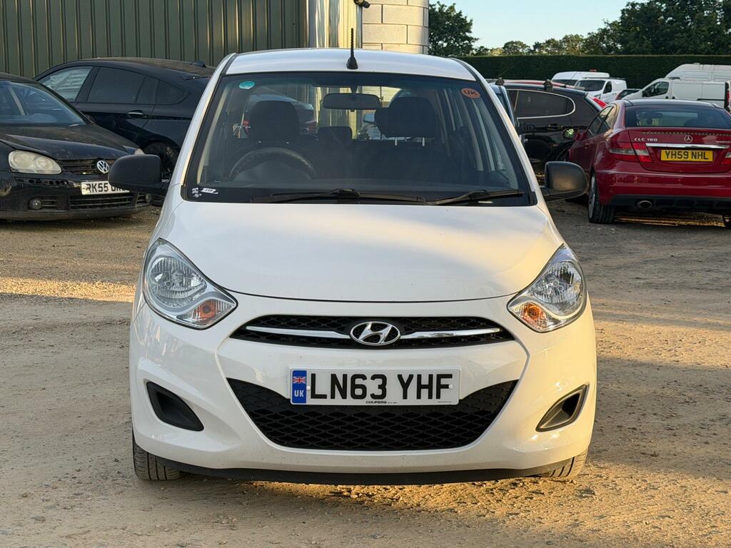 Hyundai I10 Classic White #3