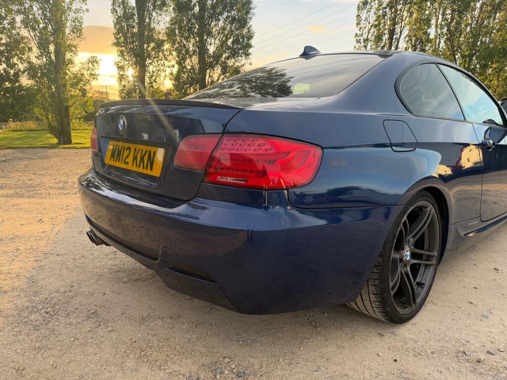 BMW 3 Series 2.0 320I White #22
