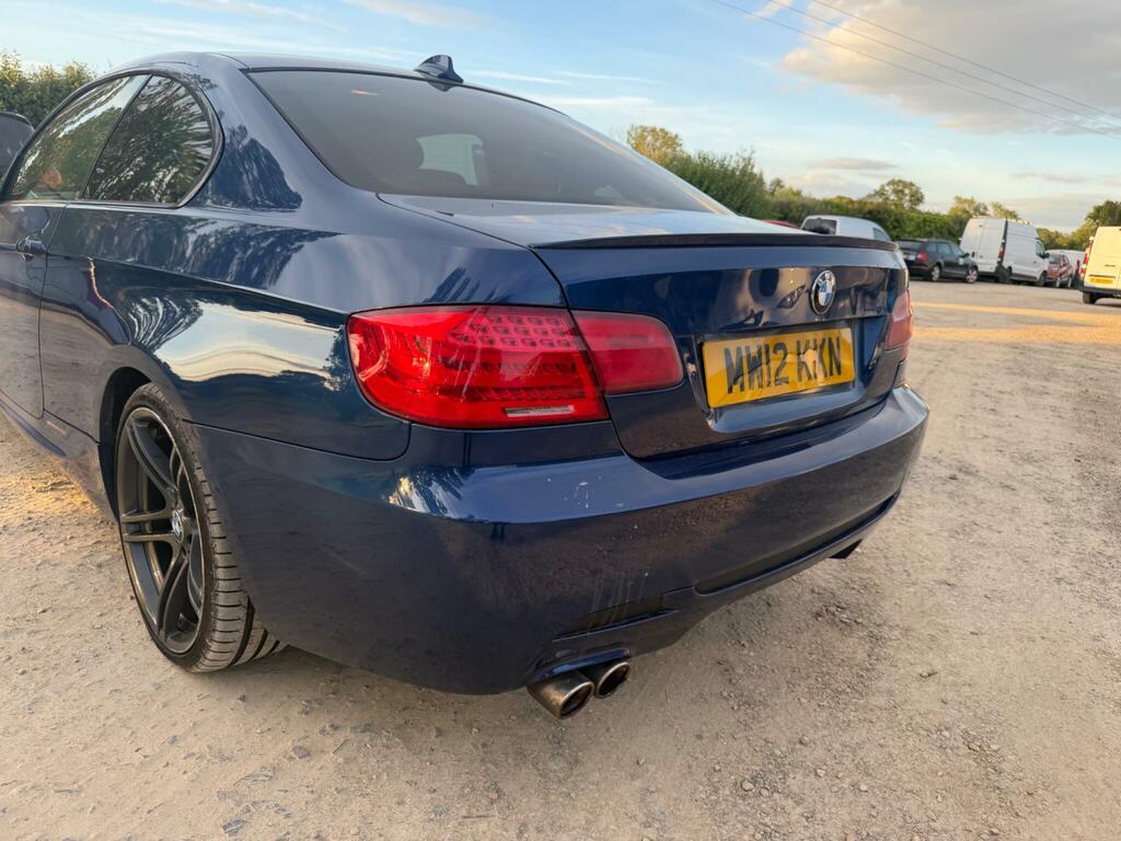 BMW 3 Series 2.0 320I White #24