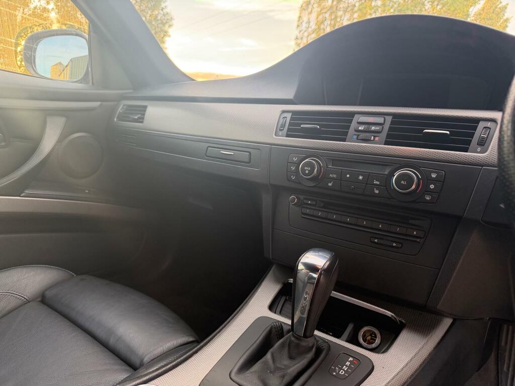 BMW 3 Series 2.0 320I White #14
