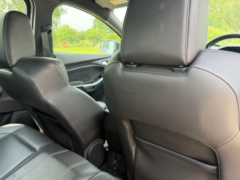 Ford Focus 1.0 Zetec S Ss 124 Bhp Black #21